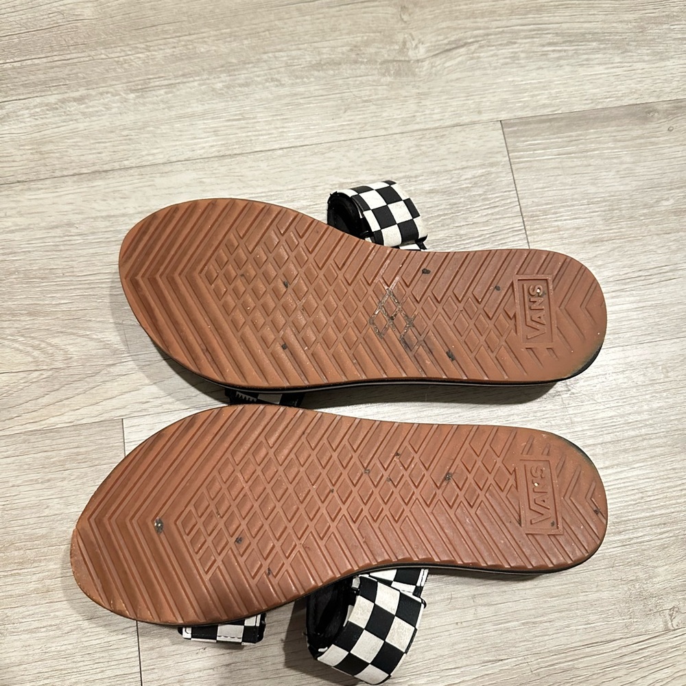 Vans Black and White Checkered Sandals - Picture 2 of 2